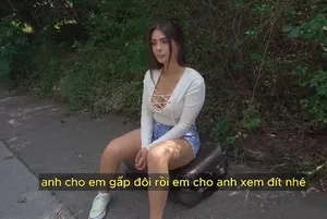 Địt lồn mẹ bạn vú to lại còn nhiều nước